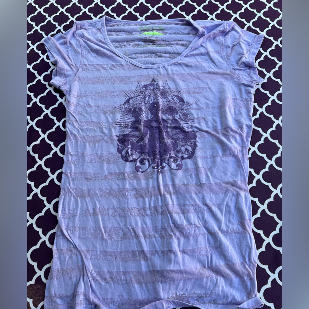 Earth Yoga Lavender Cotton lightweight short sleeve tee